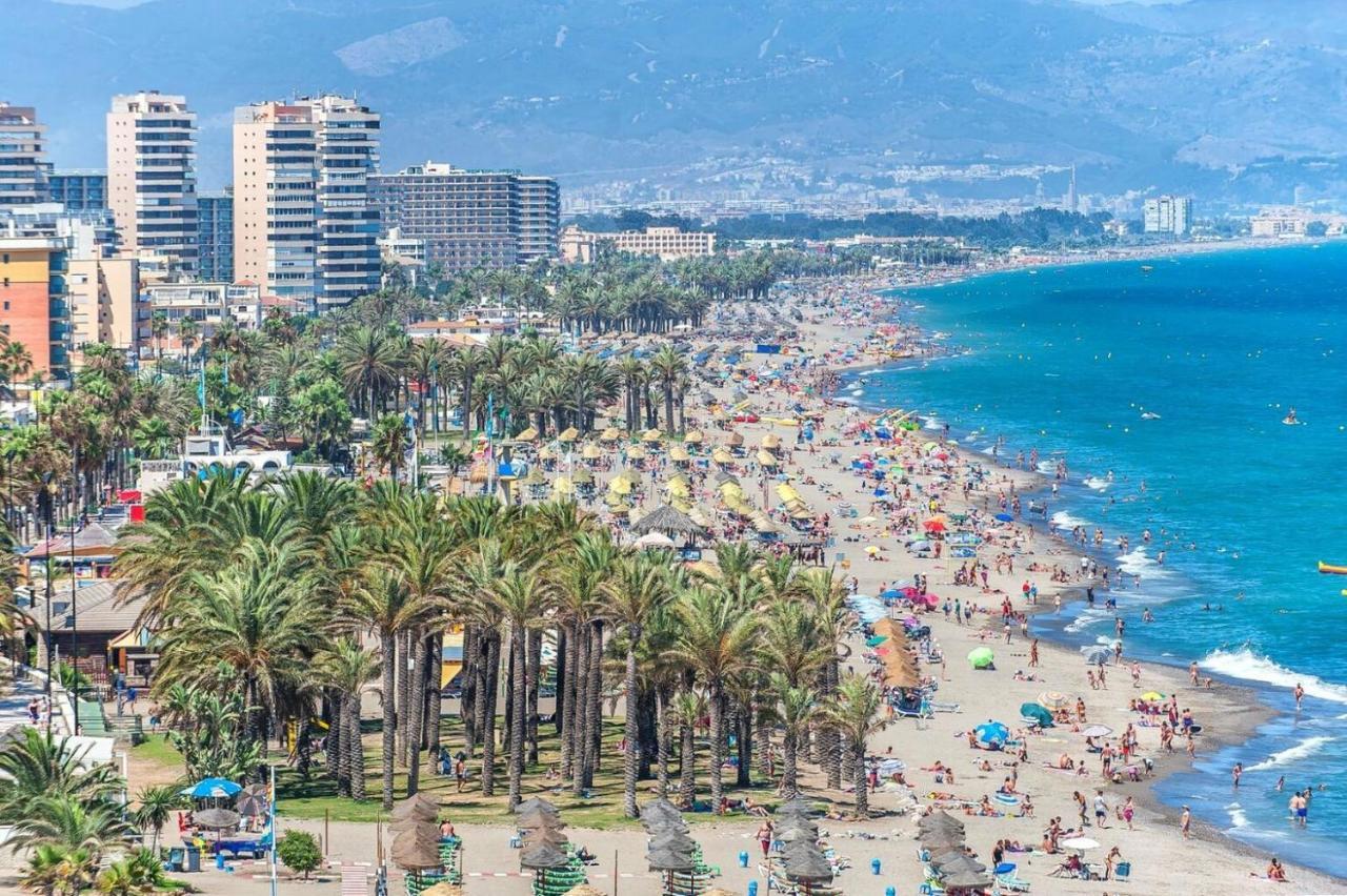 Carihuela Los Nidos - Segunda linea de Playa - EXCELENTE CONEXIÓN WIFI Torremolinos Exterior foto